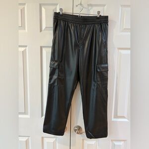 Gap Black Vegan Leather Straight Leg Cropped cargo Pants Size M